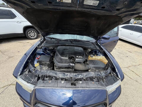 2013 Dodge Charger SE