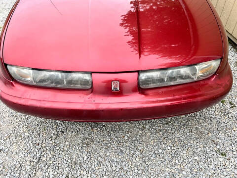1998 Saturn S-Series for sale at Claborn Motors, INC in Cambridge City IN