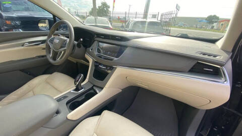 2018 Cadillac XT5 Luxury