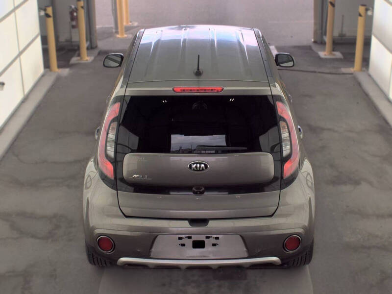 2018 Kia Soul +