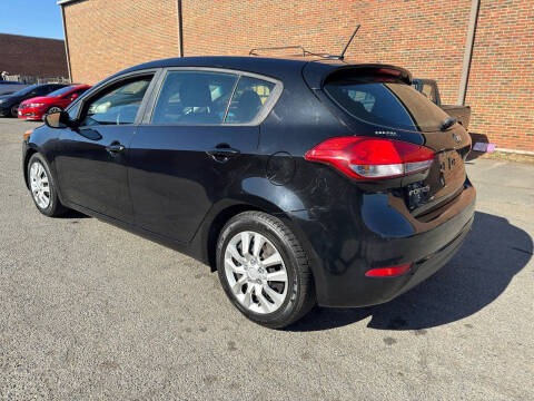 2016 Kia Forte5 LX