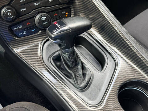 2017 Dodge Challenger SXT
