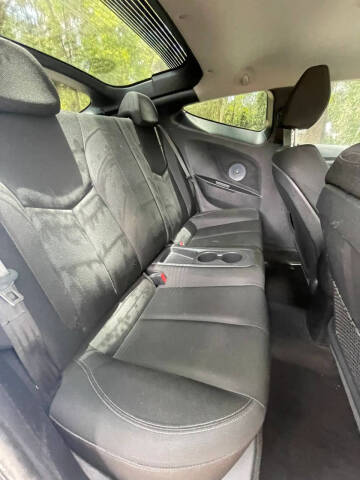 2017 Hyundai Veloster