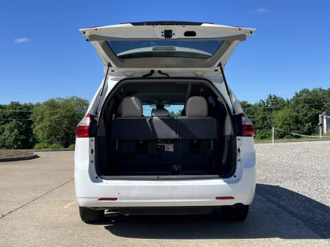 2020 Toyota Sienna L 7-Passenger