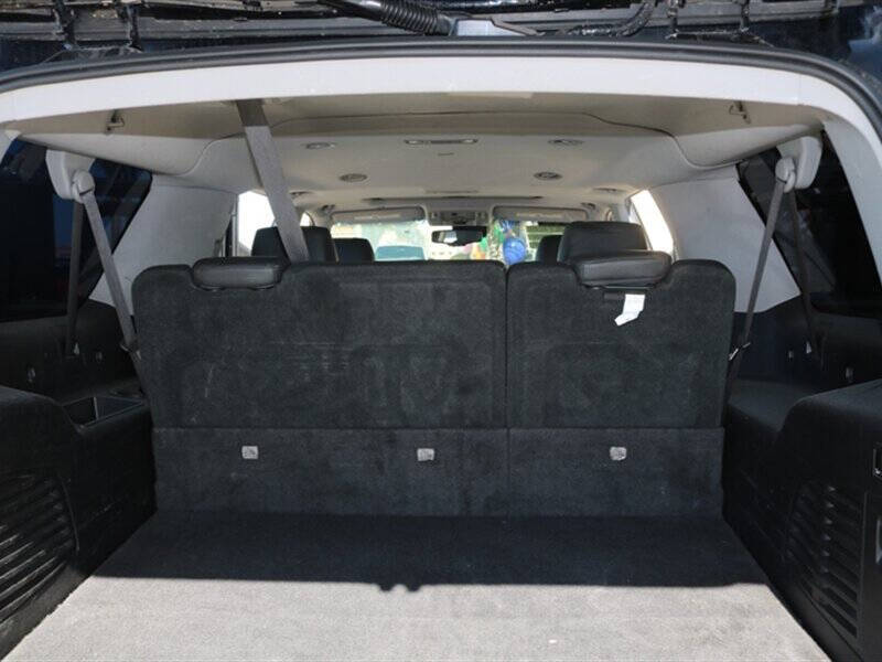 2016 Cadillac Escalade ESV Luxury Collection