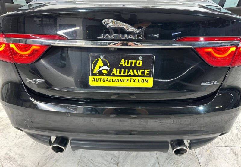 2016 Jaguar XF 35t Premium