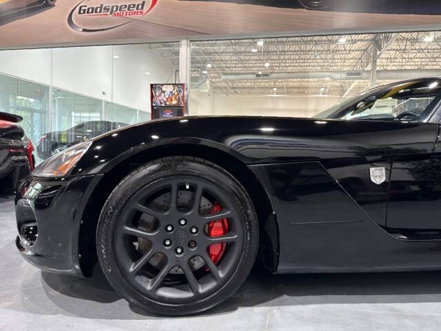 2004 Dodge Viper SRT-10