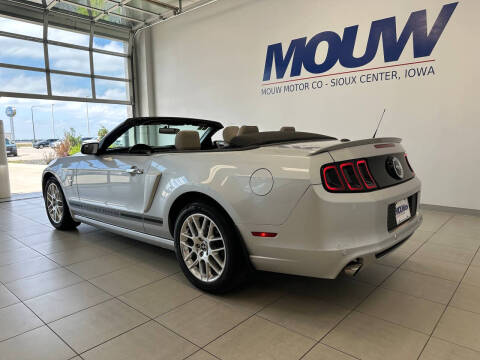 2013 Ford Mustang V6 Premium