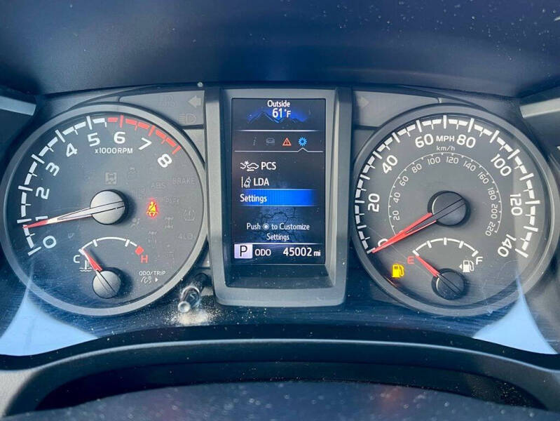 2021 Toyota Tacoma SR