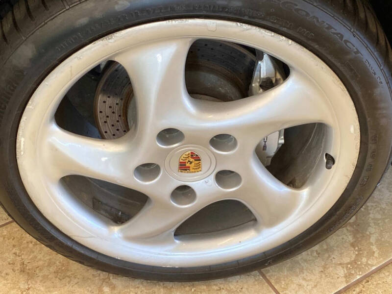 1999 Porsche 911 Carrera