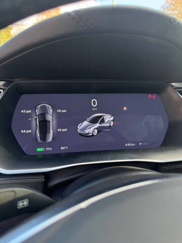 2016 Tesla Model S 75D