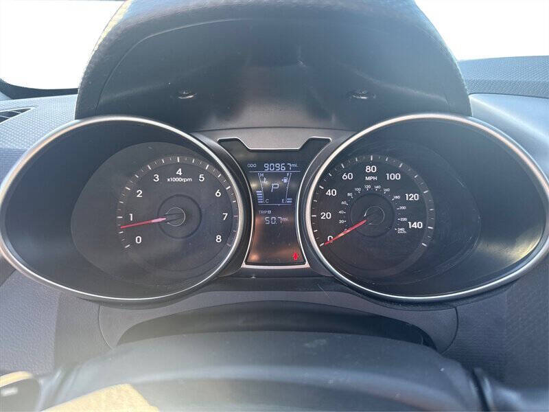 2013 Hyundai Veloster RE MIX