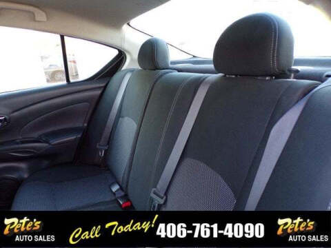 2019 Nissan Versa SV