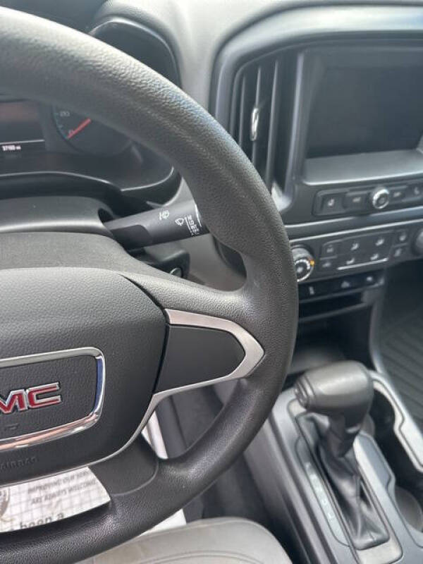 2021 GMC Canyon Elevation Standard