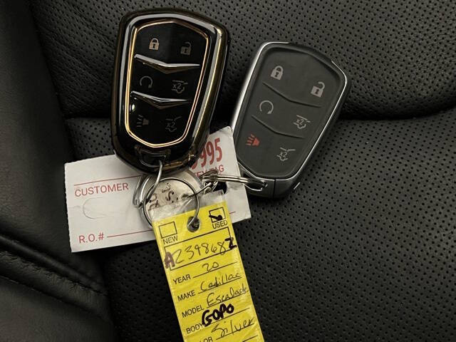 2020 Cadillac Escalade Standard