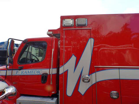 2016 Freightliner M2 106