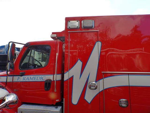 2016 Freightliner M2 106