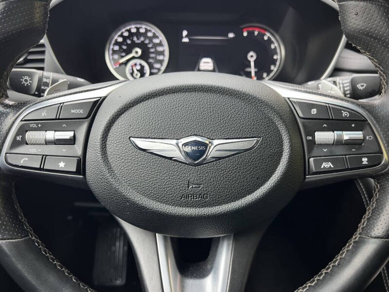 2022 Genesis G70