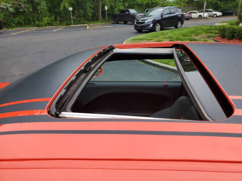 2016 Dodge Challenger 392 HEMI Scat Pack Shaker