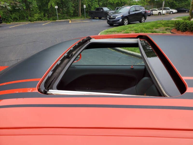 2016 Dodge Challenger 392 HEMI Scat Pack Shaker