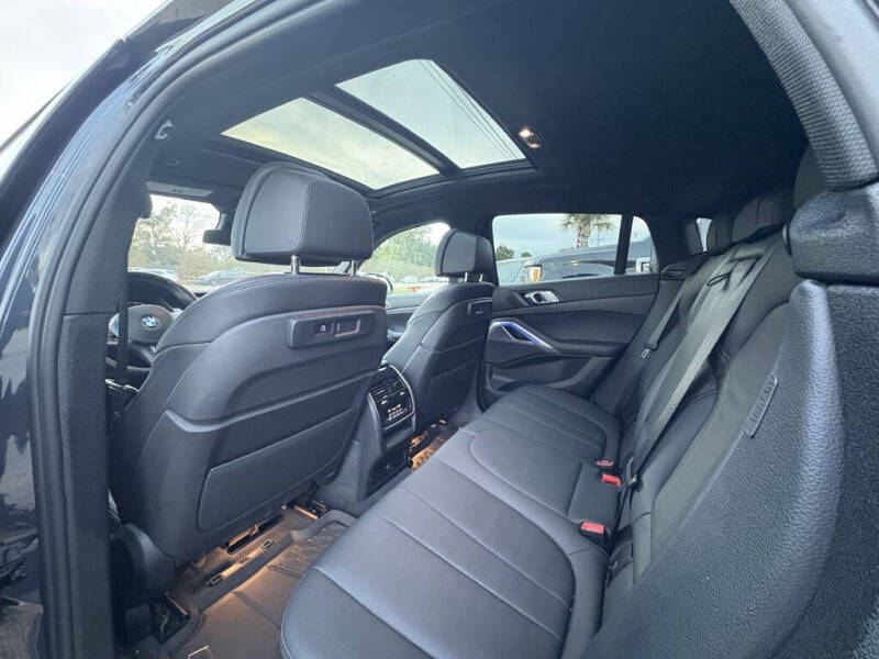 2022 BMW X6 xDrive40i