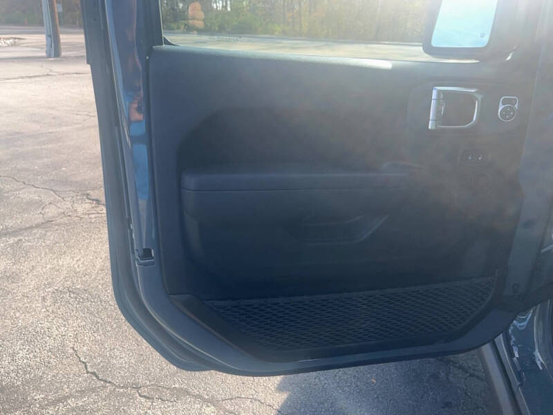 2026 Jeep Gladiator Willys