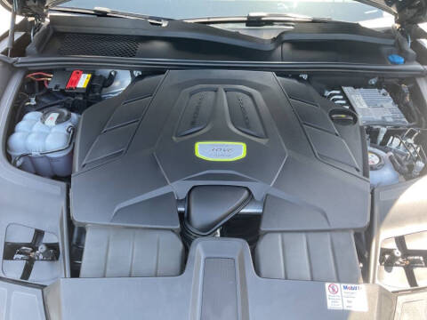 2019 Porsche Cayenne E-Hybrid
