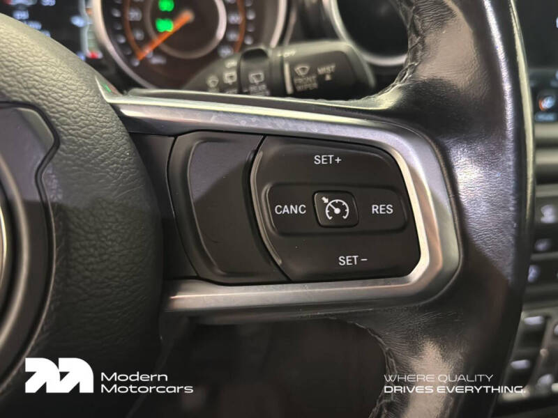 2020 Jeep Wrangler Unlimited Sahara Altitude