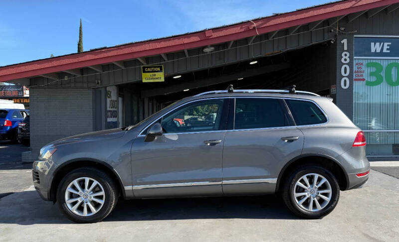 2013 Volkswagen Touareg TDI Sport