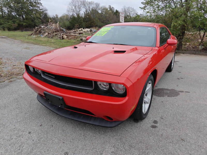 2014 Dodge Challenger for sale at Tinkham Auto Sales in La Vergne TN