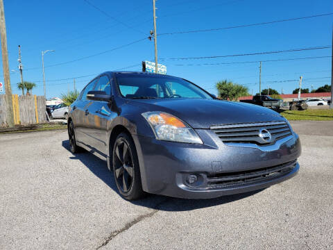 2007 Nissan Altima for sale at GOODFELLAS AUTO LLC in Largo FL