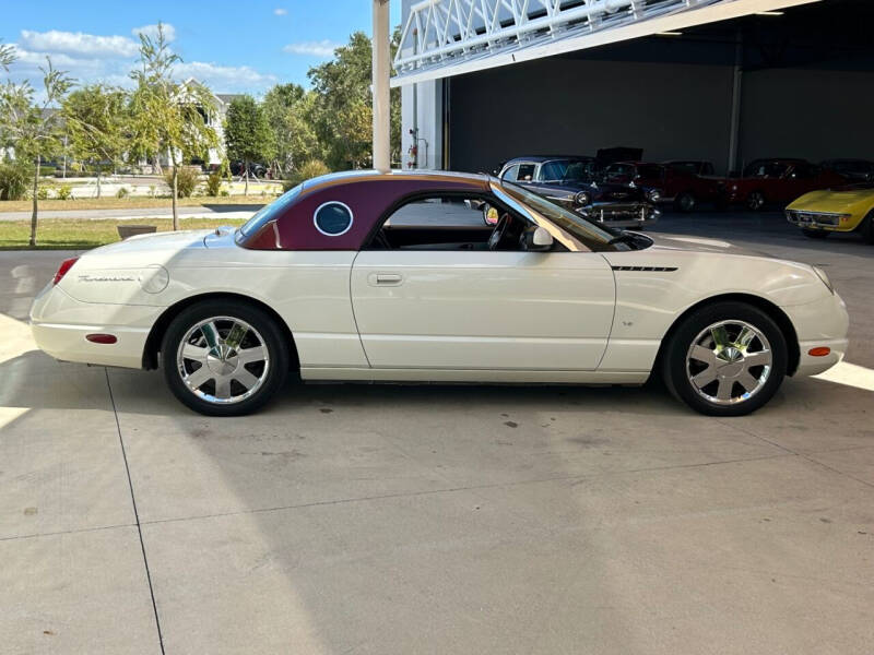 2003 Ford Thunderbird