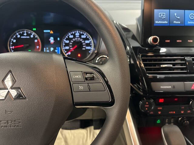 2025 Mitsubishi Eclipse Cross LE