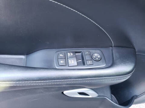 2016 Dodge Challenger R/T Plus