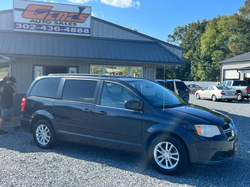 2013 Dodge Grand Caravan for sale at GENE'S AUTO SALES in Selbyville DE