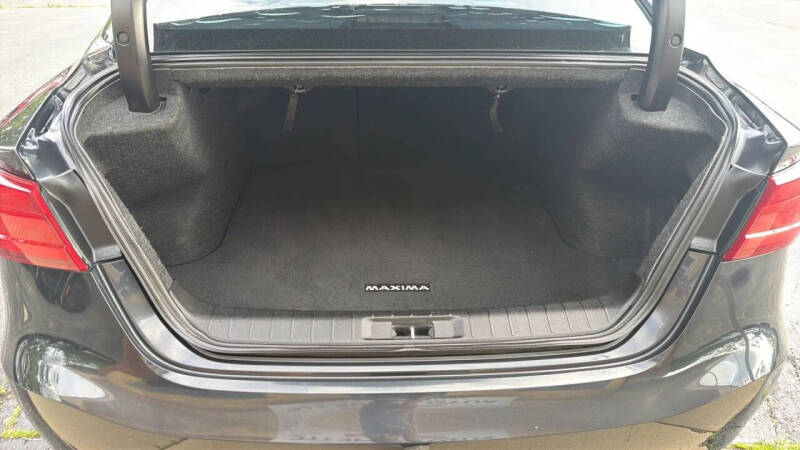 2016 Nissan Maxima