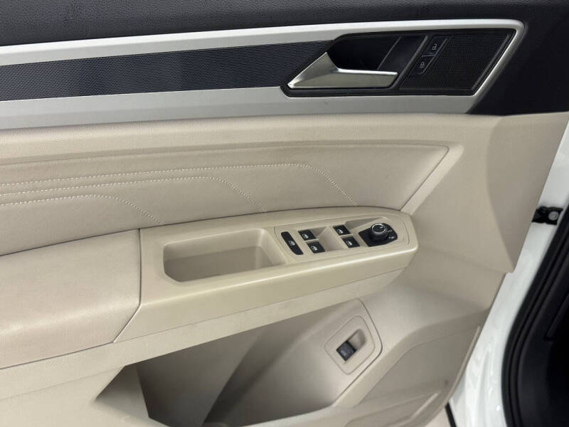 2021 Volkswagen Atlas V6 SEL R-Line