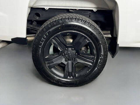 2018 Chevrolet Silverado 1500 Custom