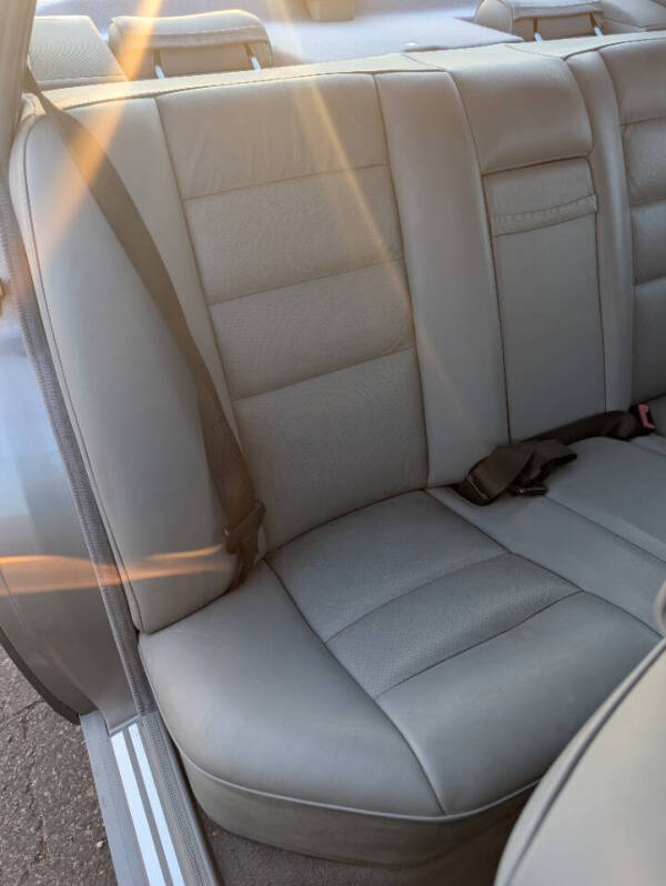 1991 Mercedes-Benz 300-Class 300 E