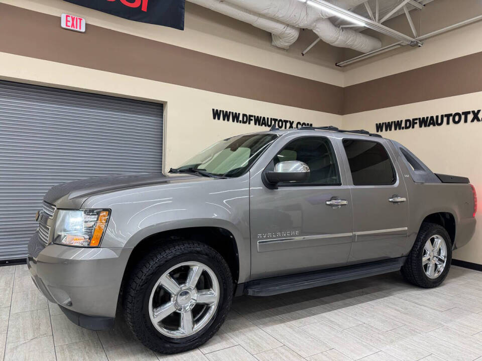 2012 Chevrolet Avalanche for sale at DFW Auto & Services Inc in Fort Worth, TX