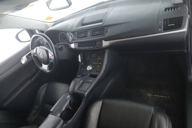 2013 Lexus CT 200h