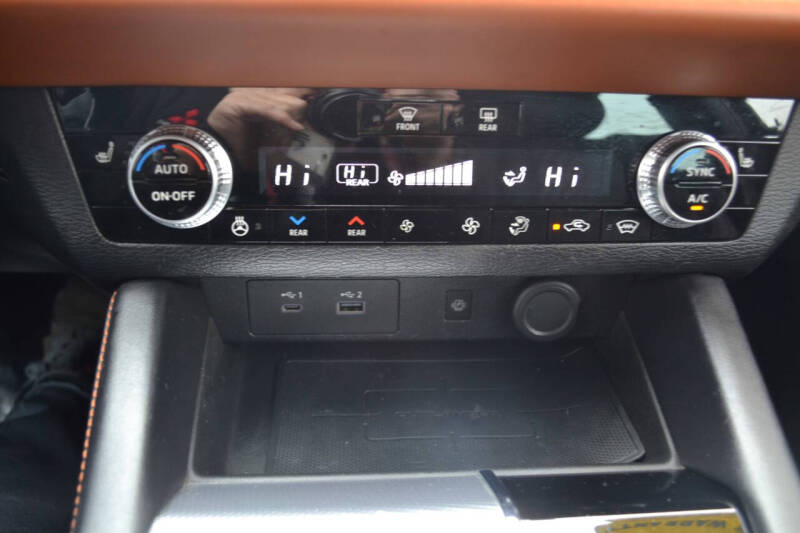 2023 Mitsubishi Outlander 40th Anniversary