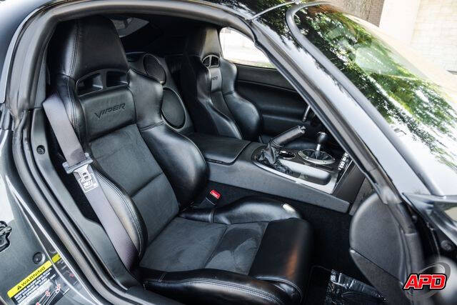 2010 Dodge Viper SRT-10