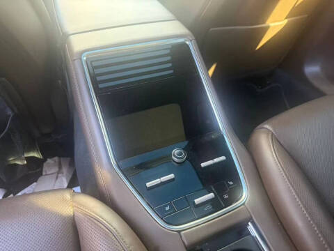 2022 Porsche Panamera 4S E-Hybrid