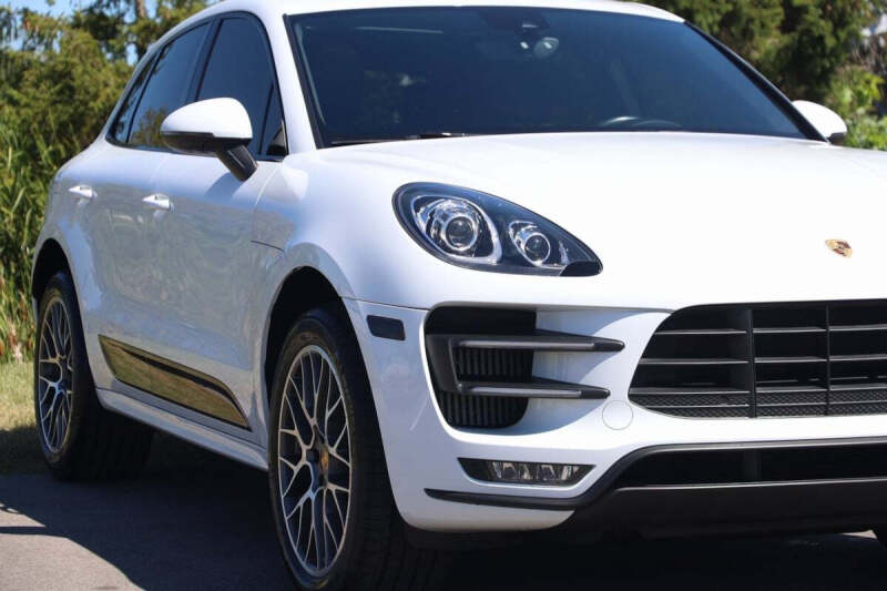2017 Porsche Macan