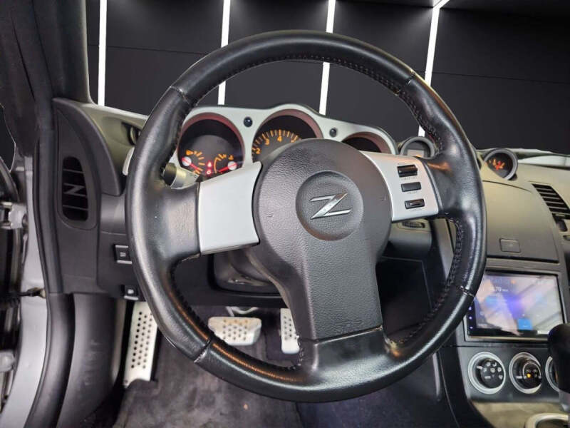2004 Nissan 350Z Enthusiast