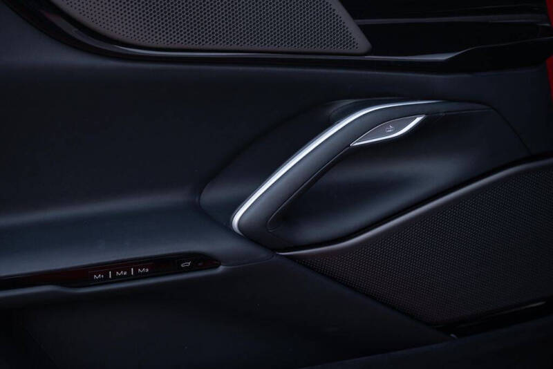 2025 Ferrari Purosangue