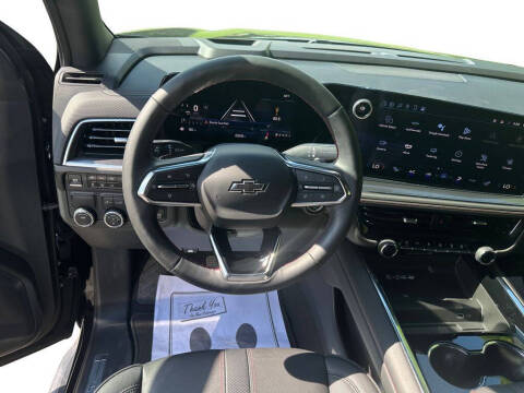 2025 Chevrolet Tahoe RST