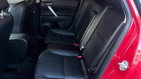 2013 Mazda MAZDA3 i Grand Touring