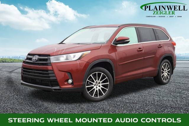 2018 Toyota Highlander for sale at Zeigler Ford of Plainwell in Plainwell MI